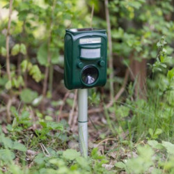 Ultrazvukový odpuzovač zvěře KERBL SONIC FLASH SOLAR