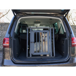 prepravni box klec pro psa do auta KERBL 80046 77x55x50cm 13