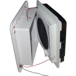 Střešní okno s ventilátorem a osvětlením pro karavany