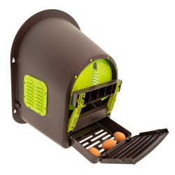 Plastové snáškové hnízdo s košíkem na vejce - MyCozyNest Roll-Away