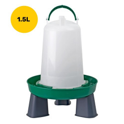 Bajonetová napáječka pro drůbež s nožičkami - 1,5 L