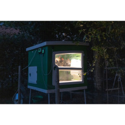 SmartCoop mobilní kurník pro slepice, 119 x 96 x 162 cm, plast